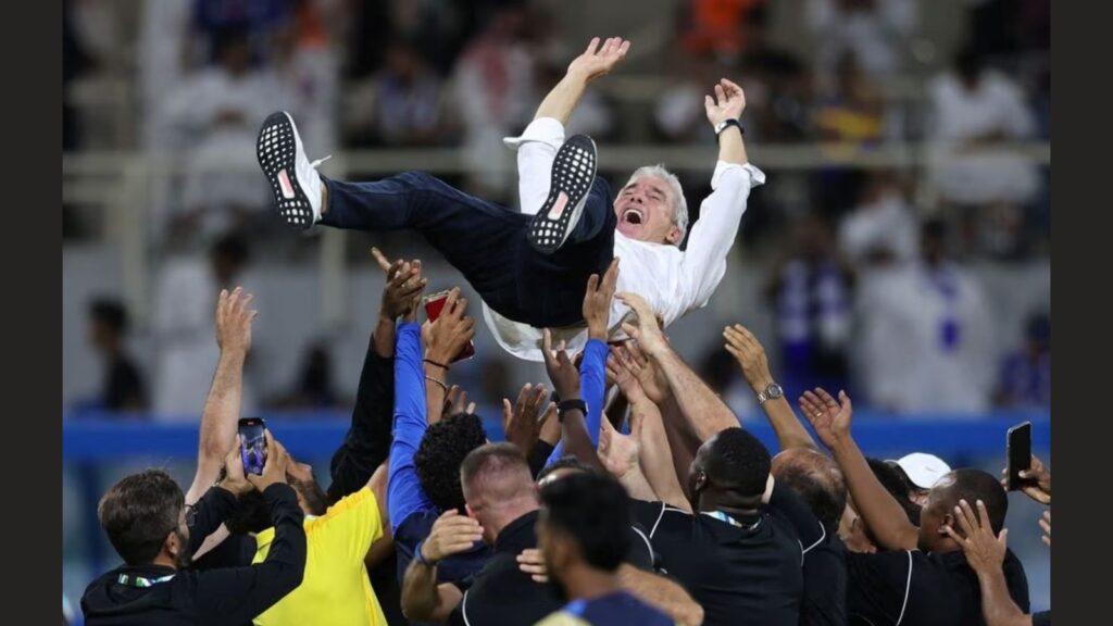 Soccer Football - Arab Club Champions Cup - Final - Al Hilal v Al Nassr - King Fahd Stadium, Taif, Saudi Arabia - August 12, 2023 Al Nassr coach Luis Castro is thrown in the air by teammates to celebrate after the match REUTERS